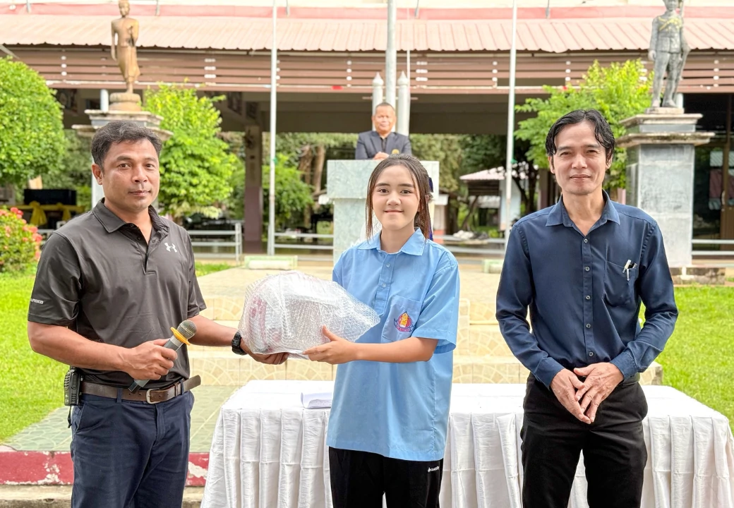 กิจกรรมมอบหมวกกันน็อก”60 ปี ไทยฮอนด้า ขับขี่ปลอดภัย เพื่อสังคงไทยที่ยั่งยืน”