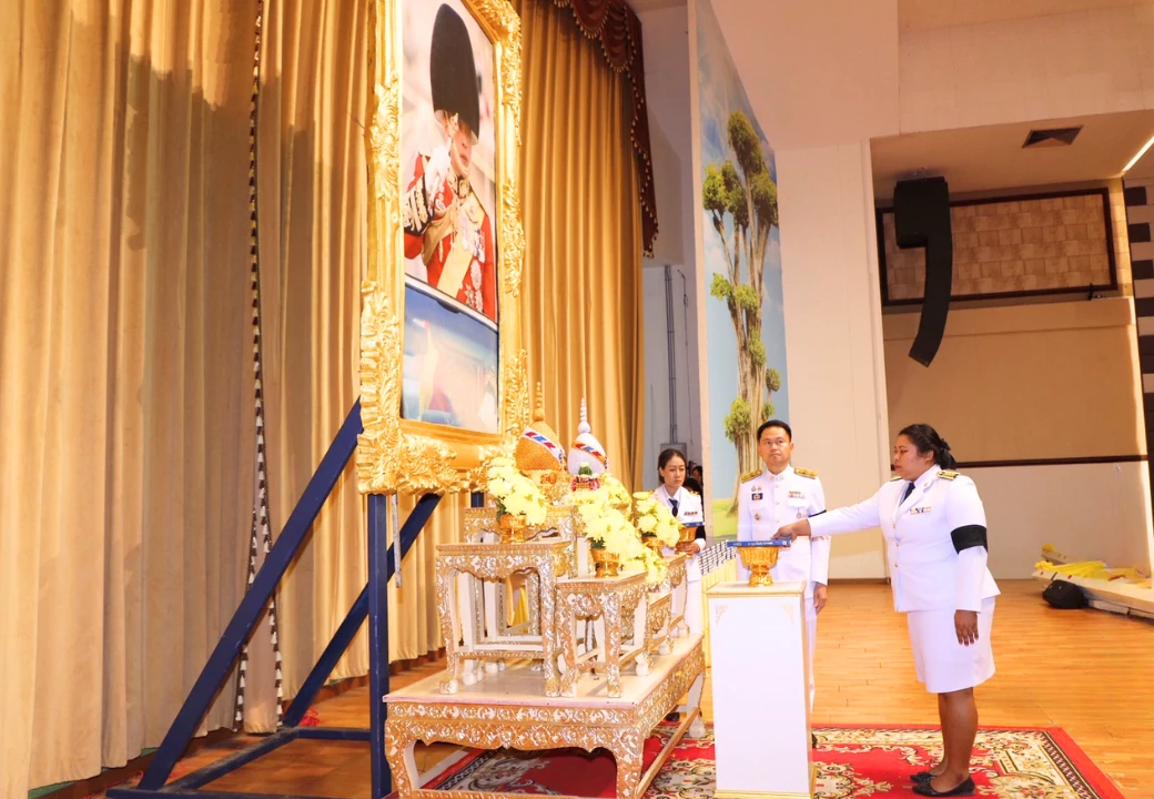 พิธีมอบสารานุกรมเล่ม 45 ฉบับพระราชทาน ให้แก่สถานศึกษาในจังหวัดบุรีรัมย์